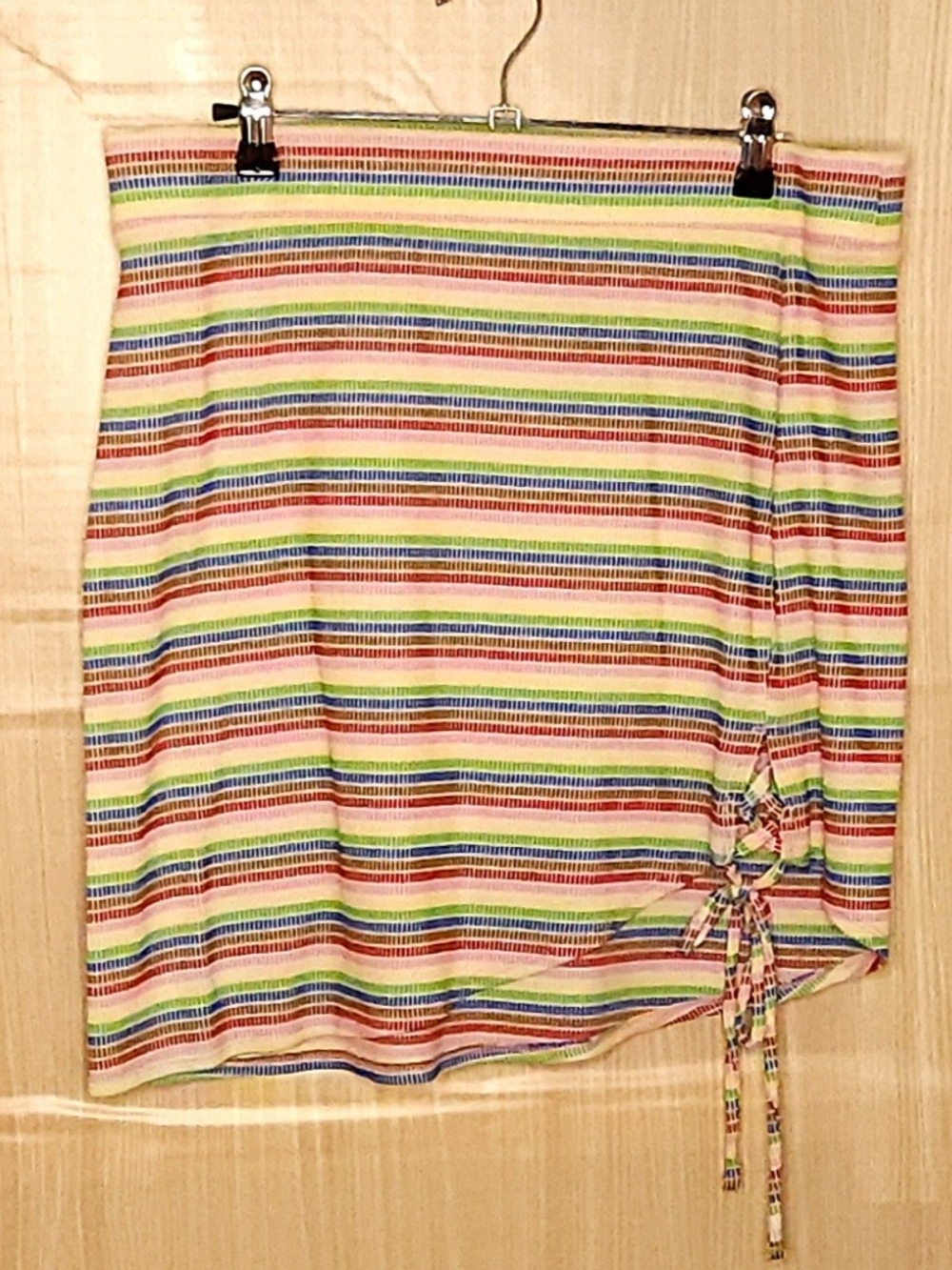 Pride women's rainbow stripe knit elastic waist skirt Large.